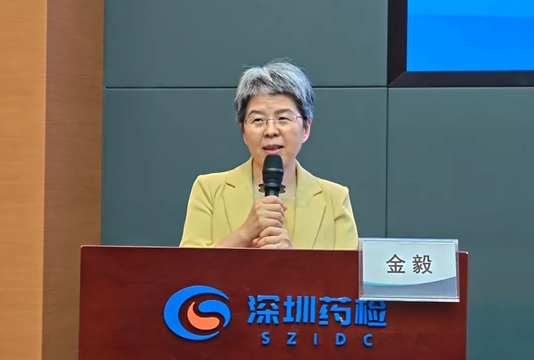 ecda2c38f61421b13bd71815baaafecf.jpg