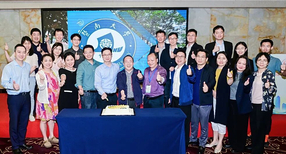 1762502404920.jpg 0afe81d42add6d8261588d1591ec59e7.jpg